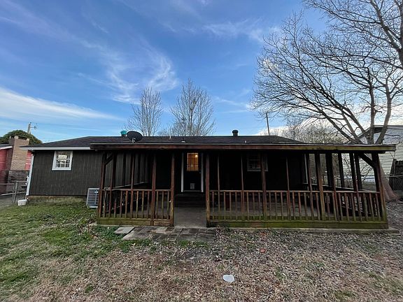 2nd image of 1111 Averitt Ave