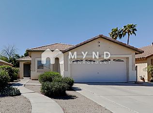 685 E Cantebria Dr, Gilbert, AZ 85296