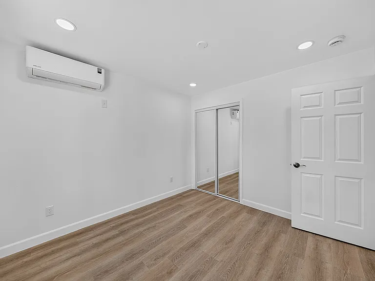 12250 Carver Ln — Photo 22