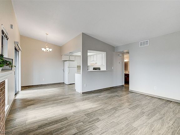5th image of 4704 Obannon Dr APT D