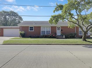 405 E Maple St, Lombard, IL 60148
