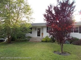 298 Emerald Dr, Brick, NJ 08723