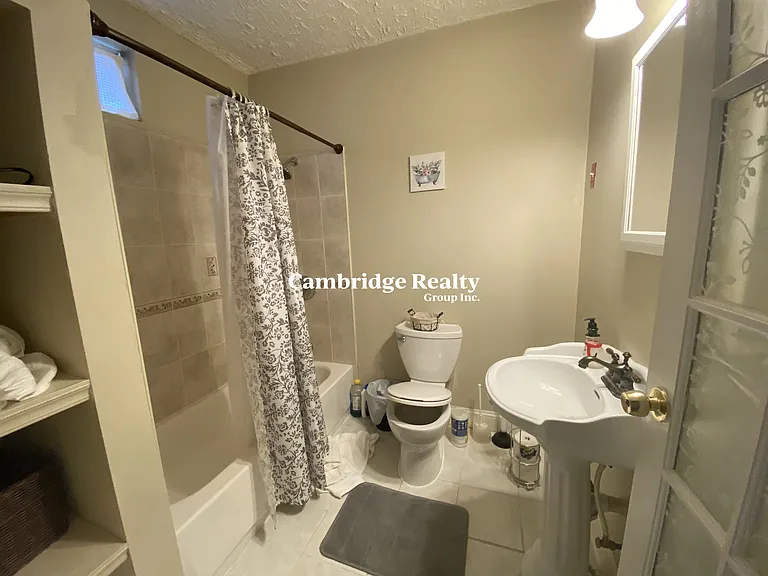 4 Gore Street Pl #T — Photo 10