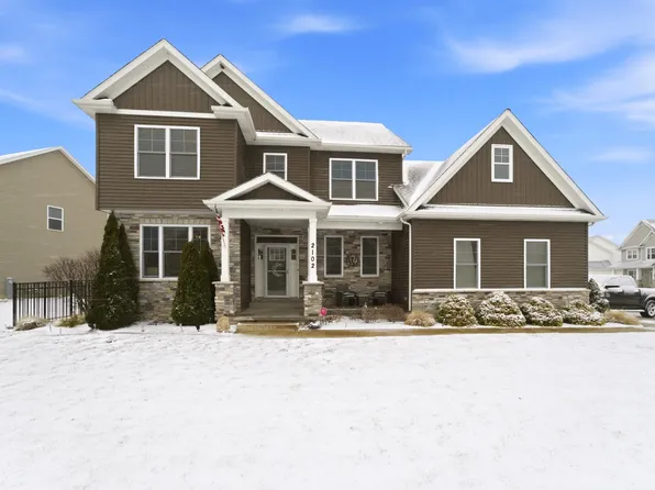 2102 Pradera Trl, Chesterton, IN 46304