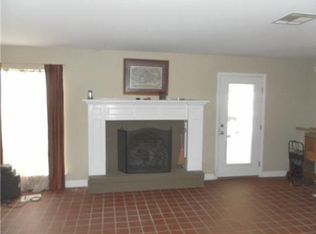 14001 Solano Dr, Ocean Springs, MS 39564