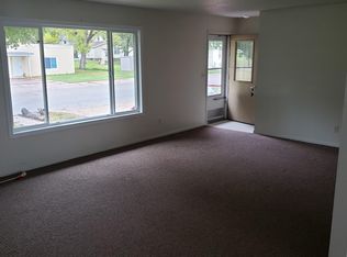 1521 Minnesota Ave SW, Willmar, MN 56201