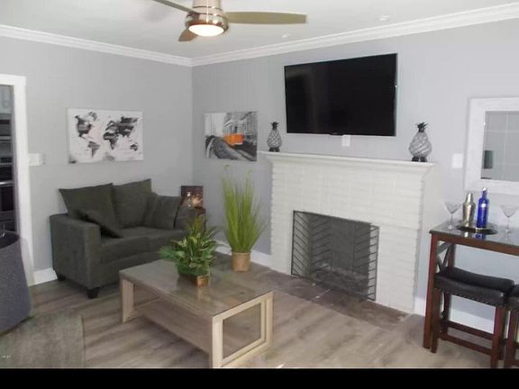 3rd image of 136 Keller Ave Unit B