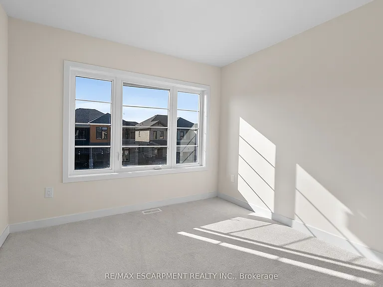 12 Blackberry Ln — Photo 17