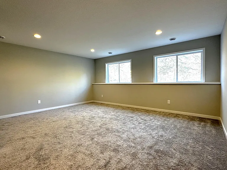 1120 Melody Ct NW — Photo 16