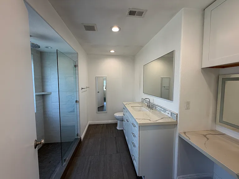 514 Tam O Shanter Dr — Photo 7