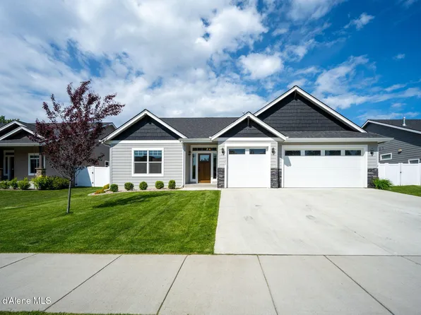 10697 N Crimson Dr, Hayden Lake, ID 83835
