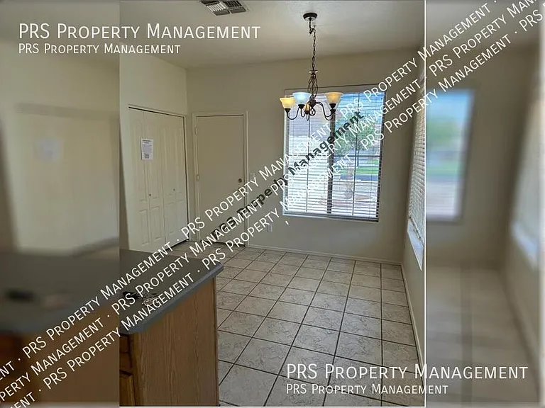 3317 E Park Ave — Photo 4