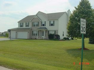 9415 Nicholas Ln, Spring Grove, IL 60081