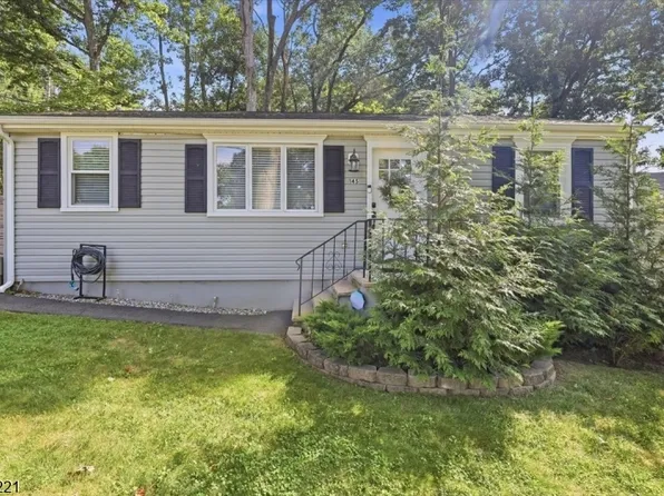 145 S New York Ave, Jefferson Twp., NJ 07849