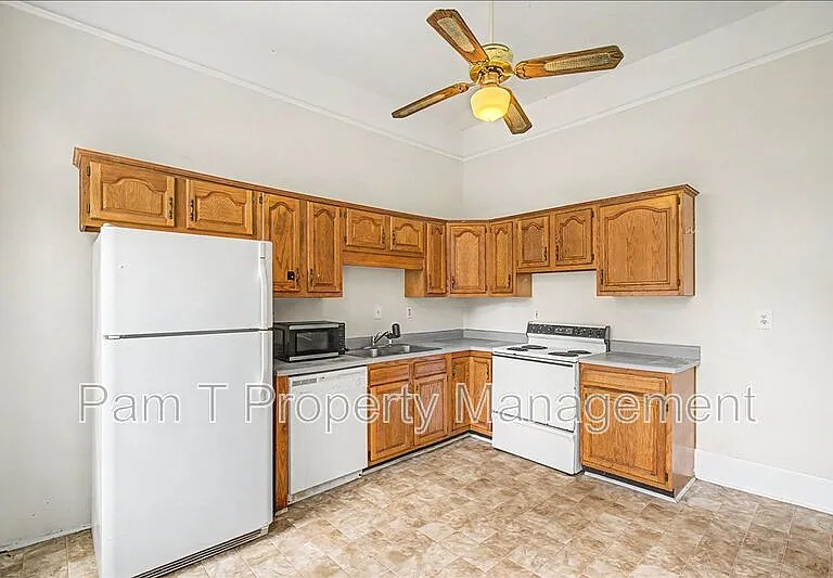 512 E Waldburg Ln — Photo 18