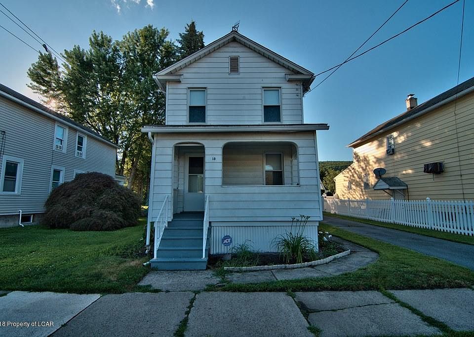 1st image of 14 Jay St