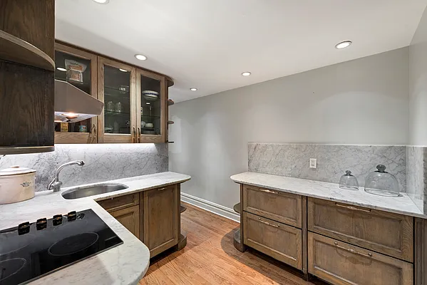 Sold by SERHANT. | media 9