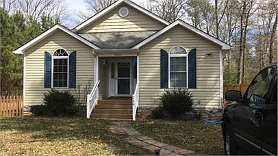1st image of 240 Greenway Dr