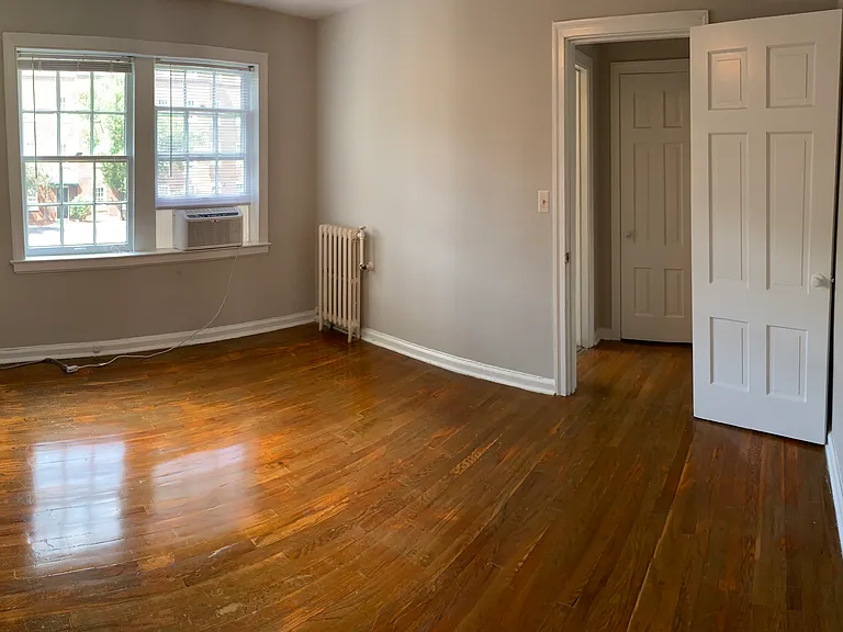 2848 Thornhill Rd — Photo 12