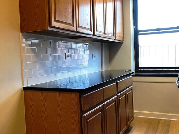 3rd image of 93-24 Queens Blvd #N5