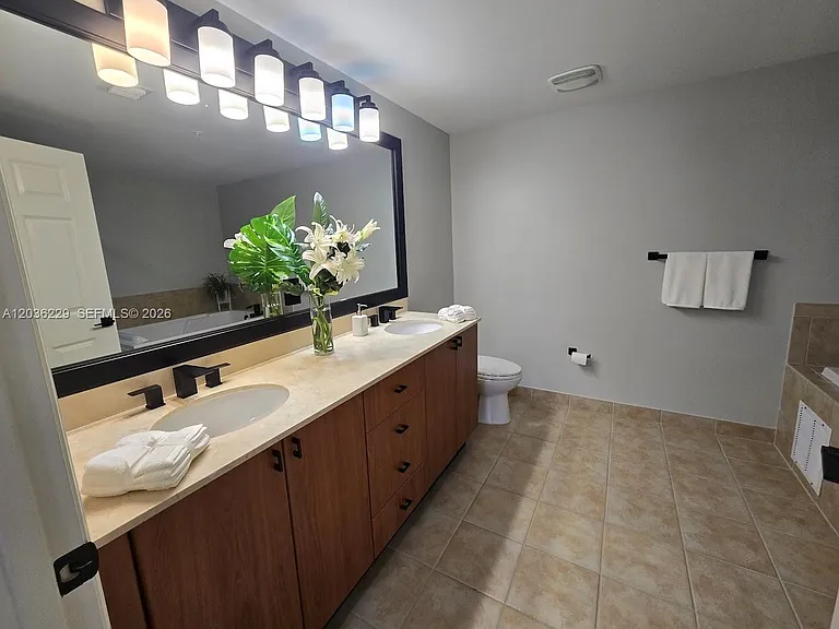 888 S Douglas Rd #605 — Photo 9