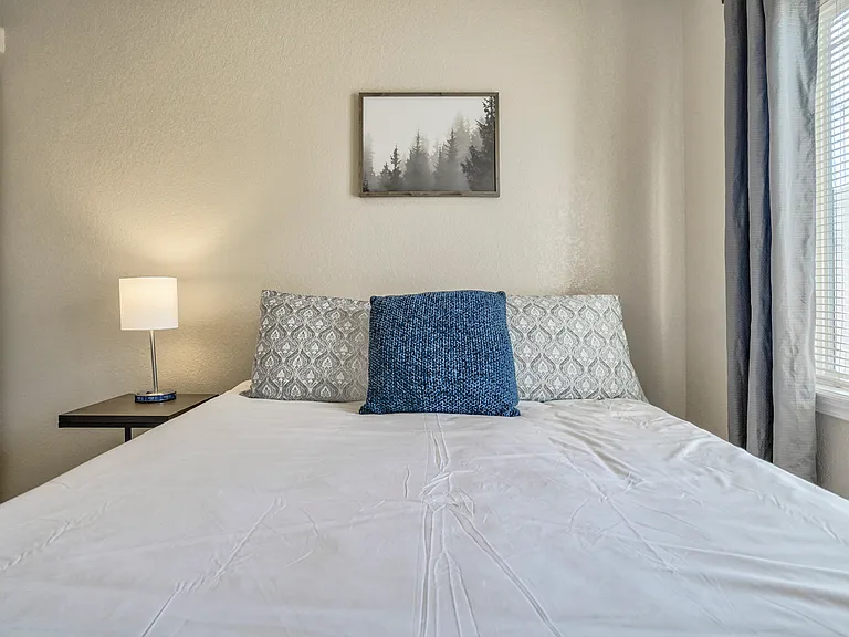 1025 Cheyenne Villas Point — Photo 24
