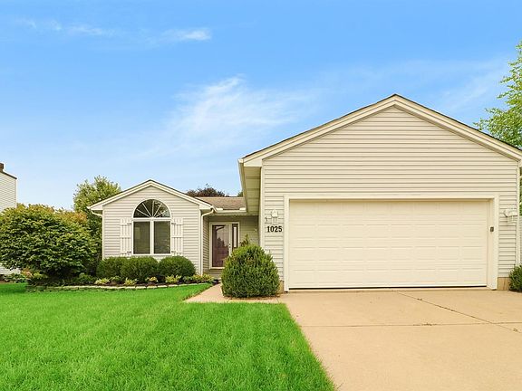 2nd image of 1025 Heritage Dr