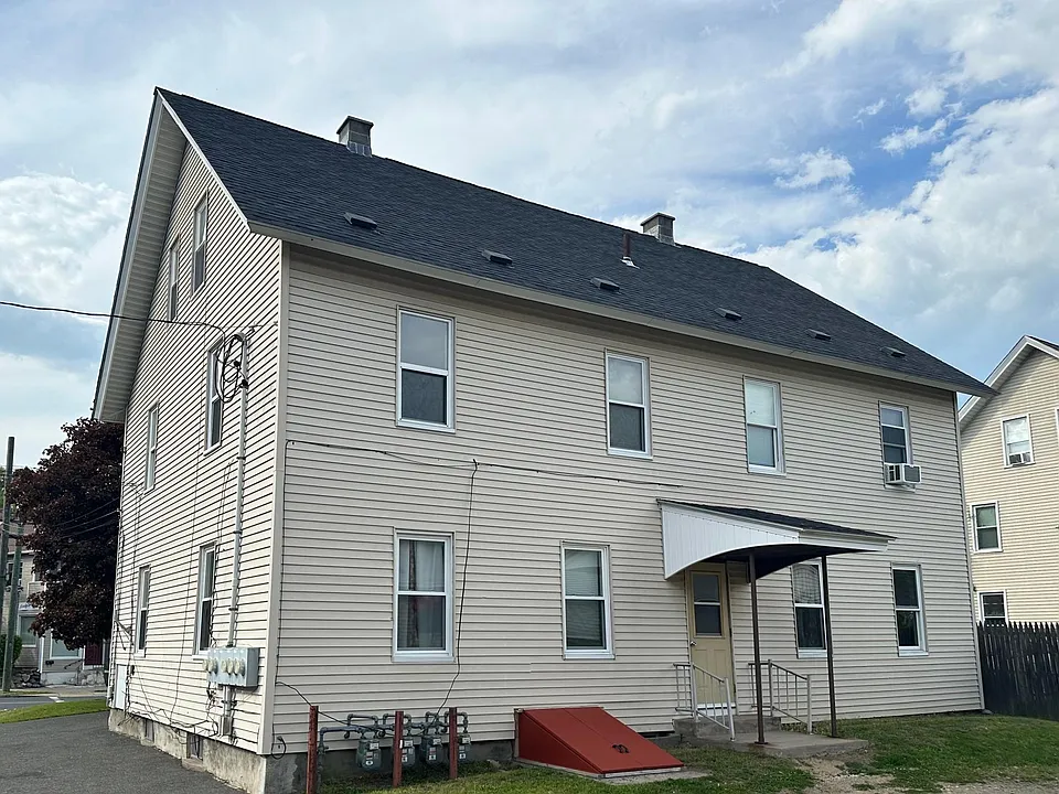 85 Parker St #2