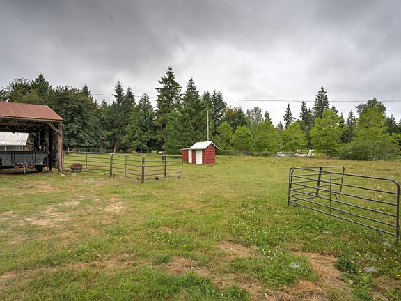4th image of 13725 148th Ave SE