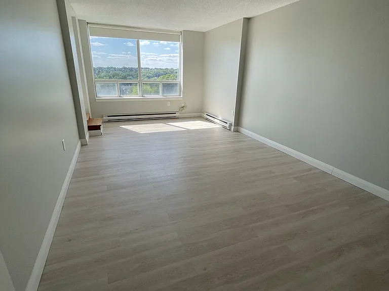 1510 Richmond St #809 — Photo 11