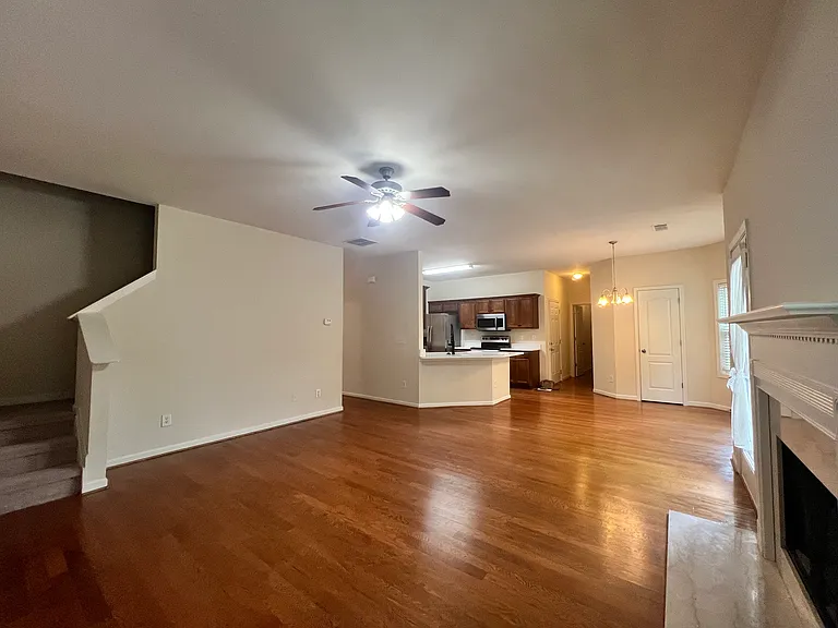 2632 Sedgeview Ln — Photo 10