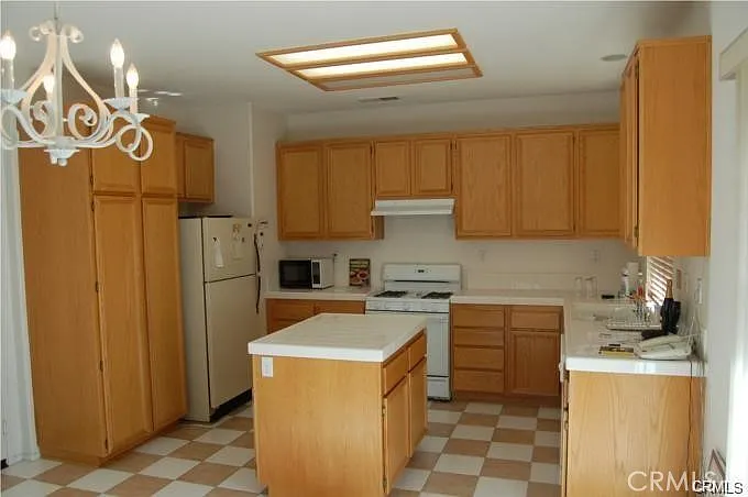 42093 Acacia Way — Photo 4