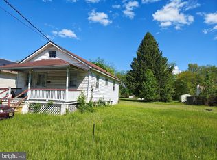 210 Clark Ave, Moorestown, NJ 08057