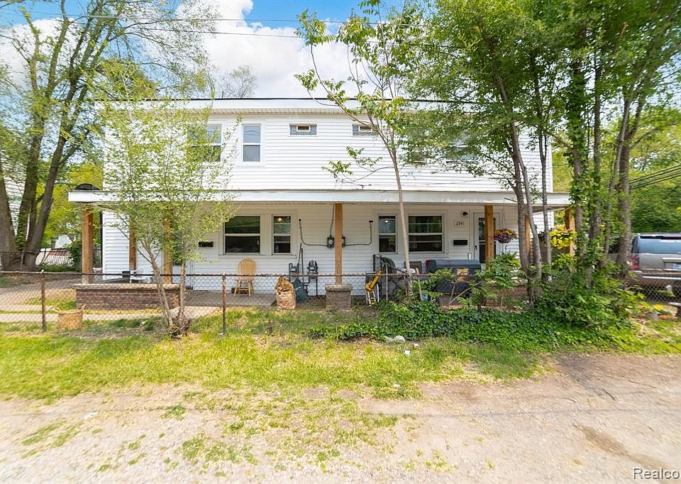2339 Deerfield Ct, Westland, MI 48186 Zillow