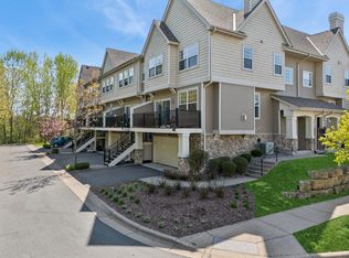 4765 Victor Path UNIT 1, Hugo, MN 55038
