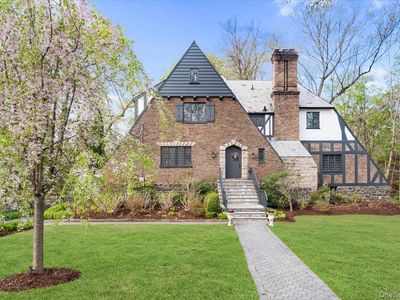 24 Highwood Avenue, Larchmont, NY, 10538