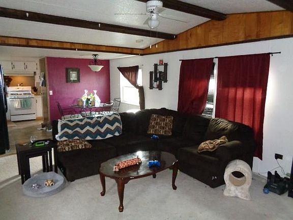 2nd image of 19 Dogwood Dr