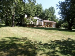1318 Oakwood Trl, Indianapolis, IN 46260