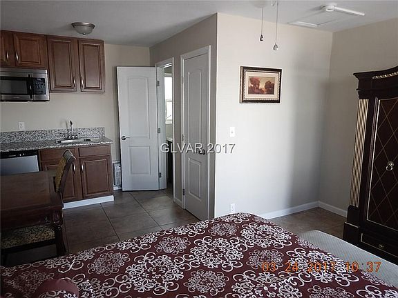 3rd image of 1919 Fremont St APT 111