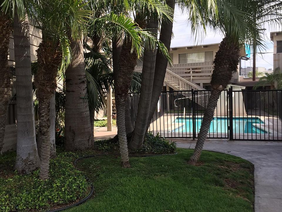 1st image of 2750 Figueroa Blvd #18