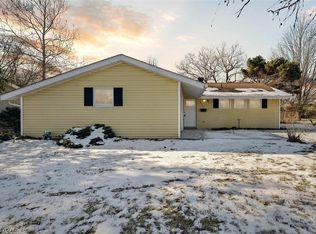 5946 Kimberly Dr, Bedford Heights, OH