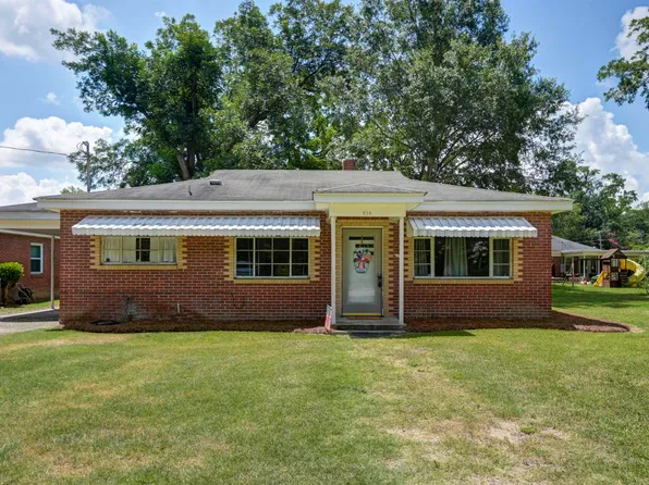 516 Gunter St, Batesburg, SC 29006