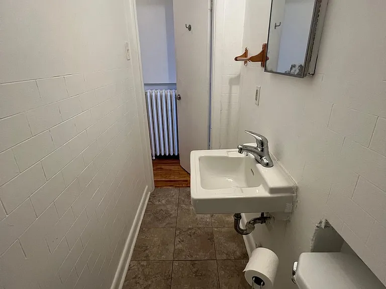 362 Friel St — Photo 55