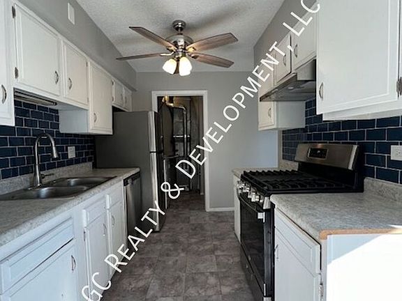 4th image of 1952 Liberty Pl