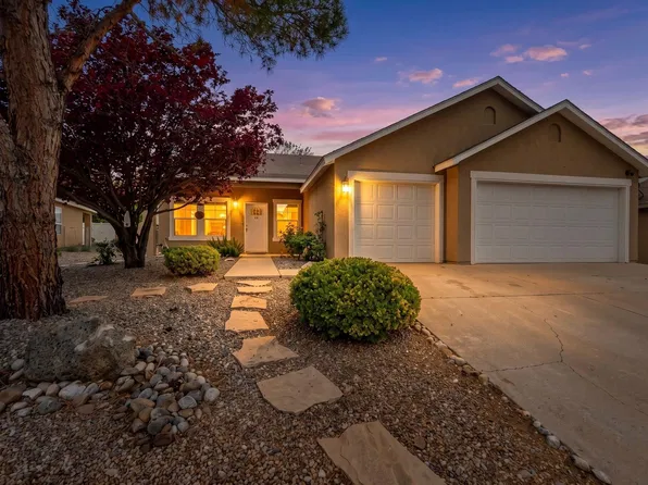 10471 Calle Cordoba NW, Albuquerque, NM 87114