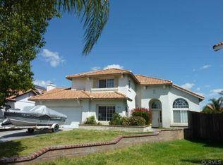 3553 N Silver Berry Dr, Rialto, CA 92377