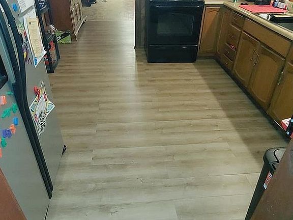 3rd image of 6576 North Dr