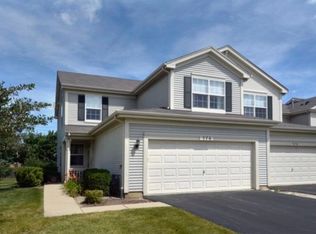 576 W Kristina Ln, Round Lake, IL 60073
