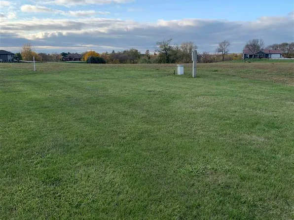 3096 145th Ct, Riverside, IA 52327