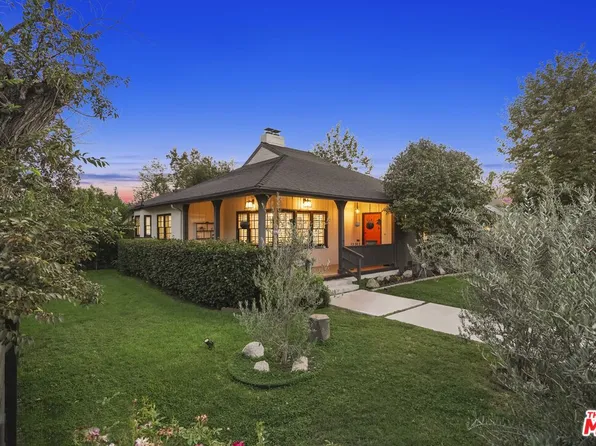12202 Hartsook St, Valley Village, CA 91607